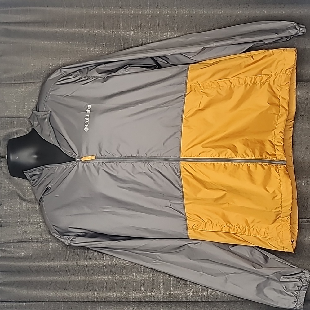 Columbia Men's Large Center Ridge Windbreaker Jacket Grey and Yellow Color Block